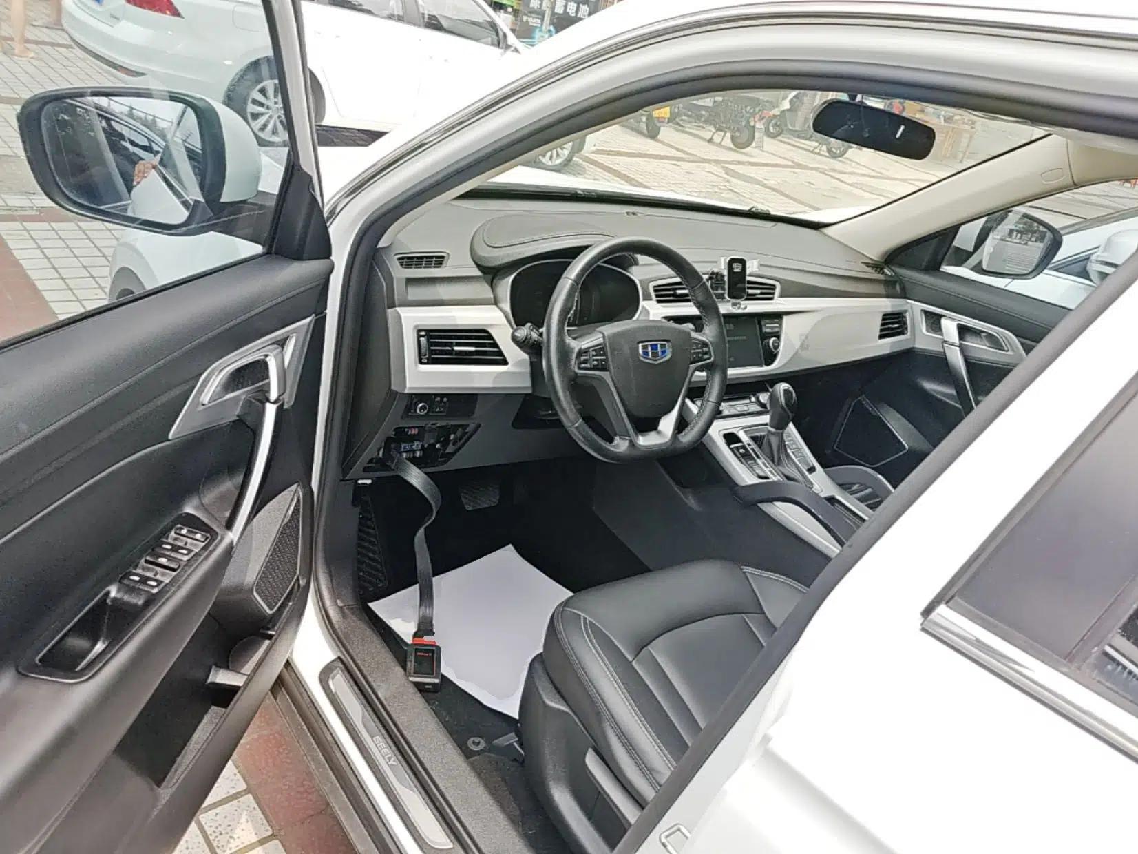 Geely Auto Emgrand X7 Sport 2016 1.8TD Automatic Smart Connectivity Version — миниатюра 18