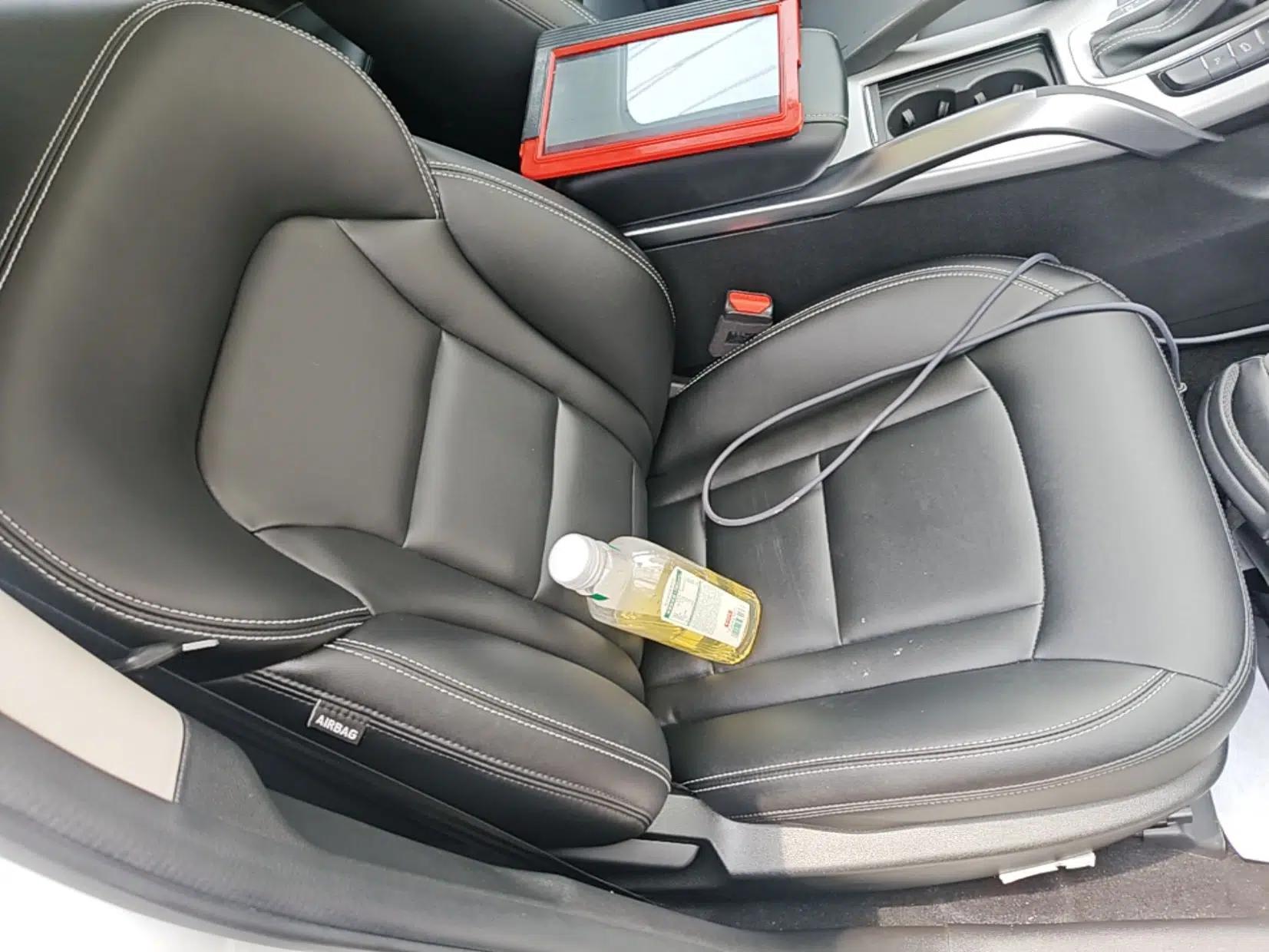 Geely Auto Emgrand X7 Sport 2016 1.8TD Automatic Smart Connectivity Version — миниатюра 19