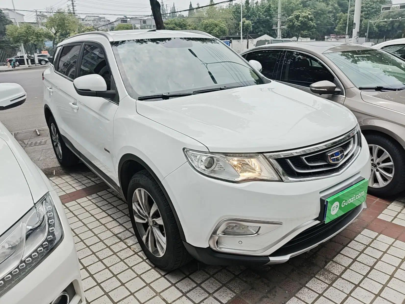 Geely Auto Emgrand X7 Sport 2016 1.8TD Automatic Smart Connectivity Version — миниатюра 3
