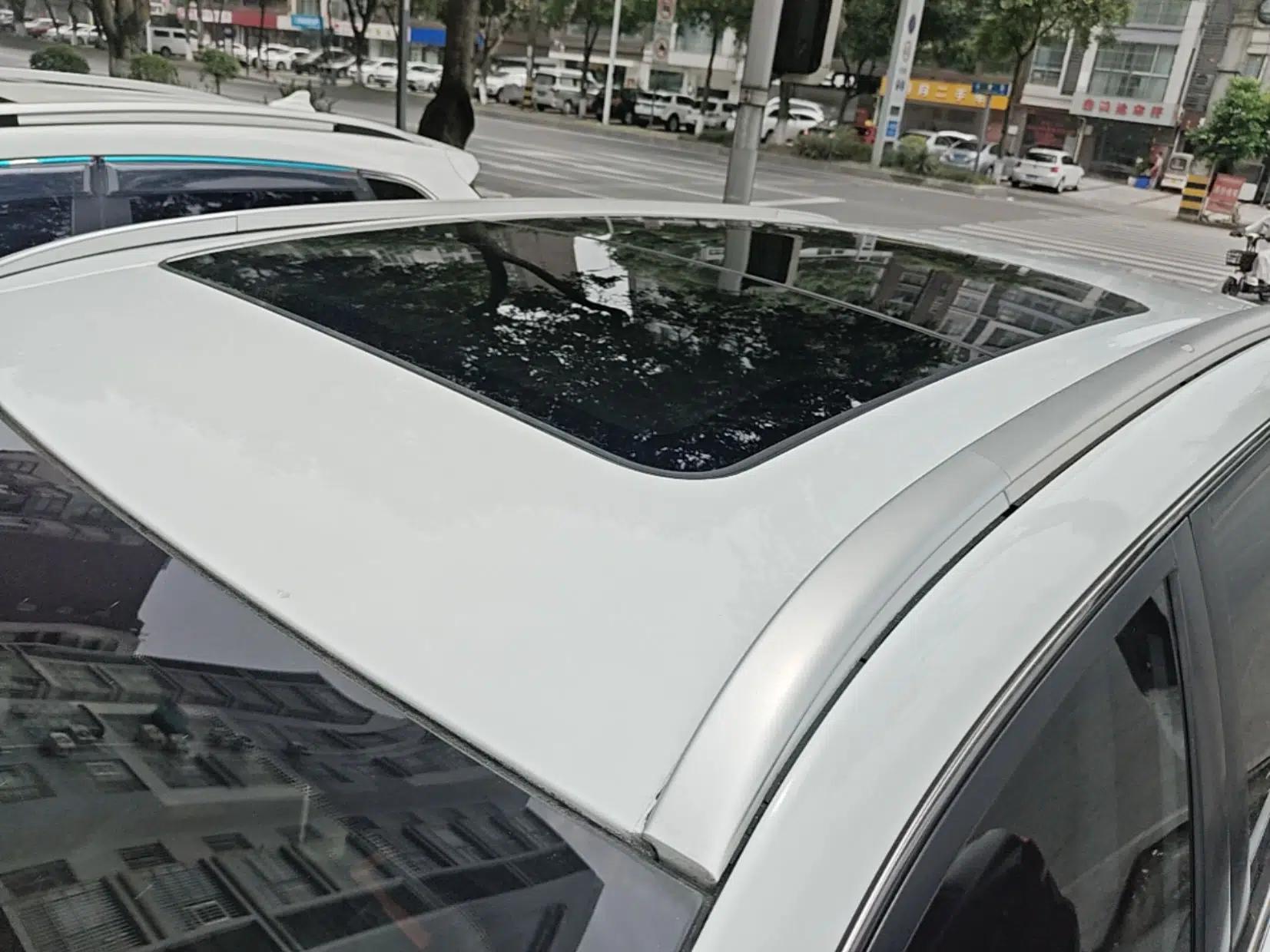 Geely Auto Emgrand X7 Sport 2016 1.8TD Automatic Smart Connectivity Version — миниатюра 7