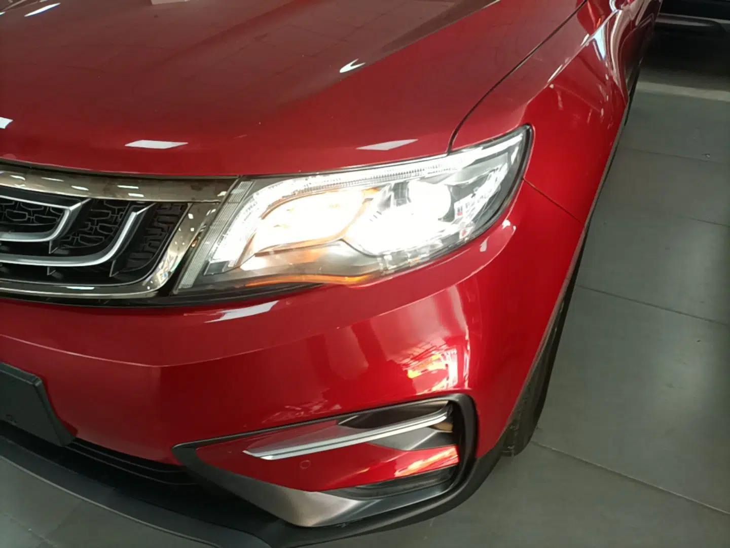 Geely Auto Emgrand X7 Sport 2018 1.8TD Automatic Two-Wheel Drive Smart Connect 4G Internet Edition — миниатюра 8