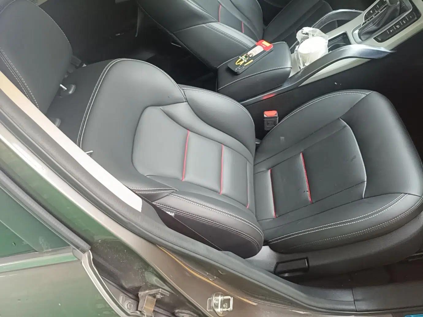 Geely Auto Emgrand X7 Sport 2018 1.8TD Automatic Two-Wheel Drive Smart Connect 4G Internet Edition — миниатюра 19