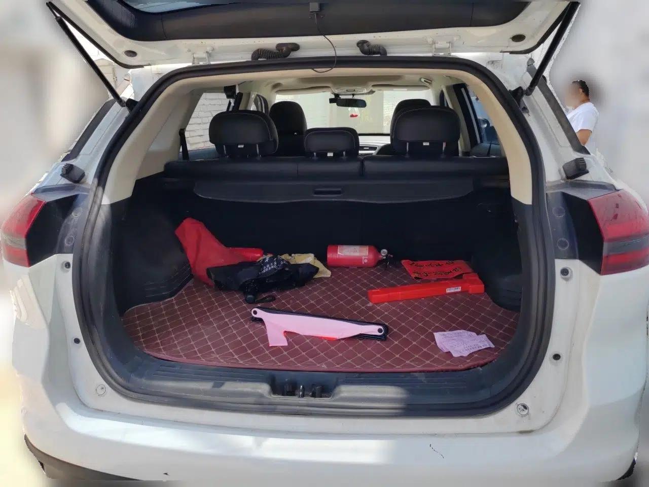 Geely Auto Emgrand X7 Sport 2020 1.8TD DCT Two-Wheel Drive Smart Connect 4G-Enabled Version — миниатюра 19