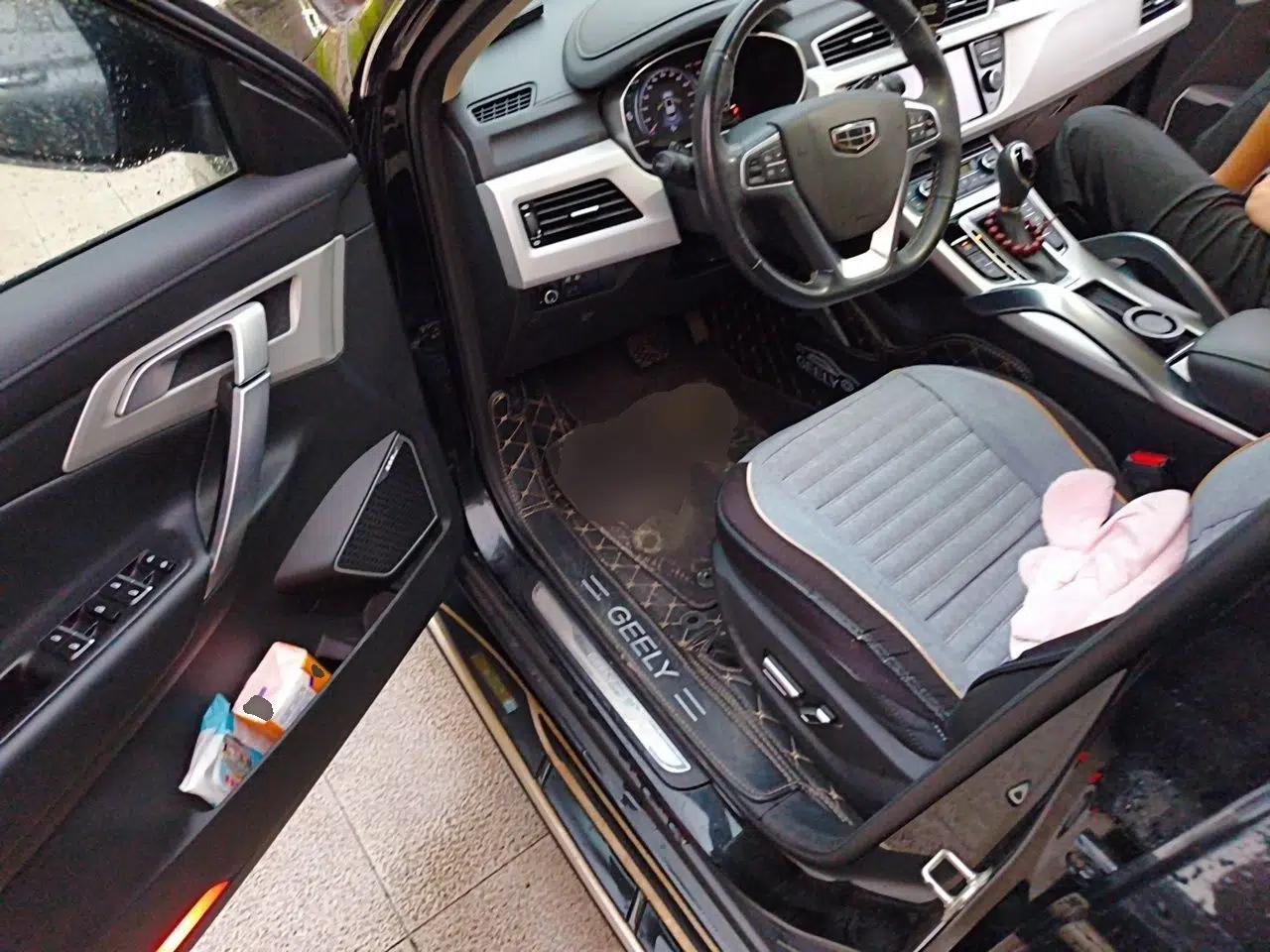 Geely Auto Emgrand X7 Sport 2018 1.8TD Automatic Two-Wheel Drive Smart Connect 4G Internet Edition — миниатюра 16