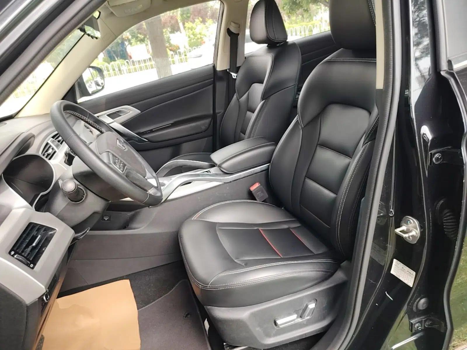 Geely Auto Emgrand X7 Sport 2018 1.8TD Automatic Two-Wheel Drive Smart Connect 4G Internet Edition — миниатюра 22