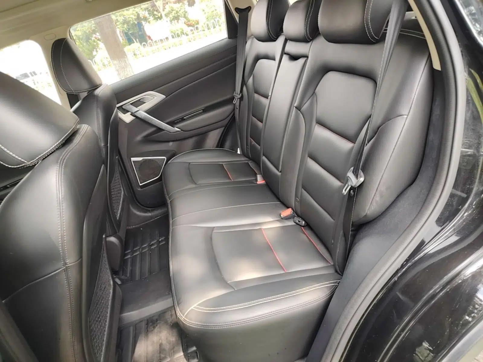 Geely Auto Emgrand X7 Sport 2018 1.8TD Automatic Two-Wheel Drive Smart Connect 4G Internet Edition — миниатюра 25