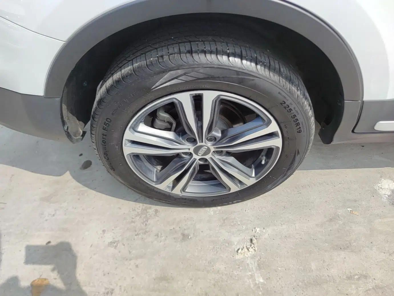 Geely Auto Emgrand X7 Sport 2022 1.8TD DCT Zhiya Trim — миниатюра 11