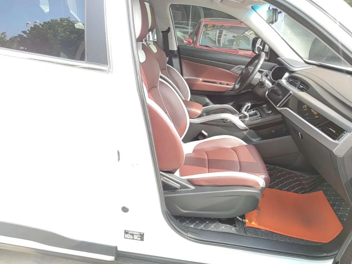 Geely Auto Emgrand X7 Sport 2022 1.8TD DCT Zhiya Trim — миниатюра 19