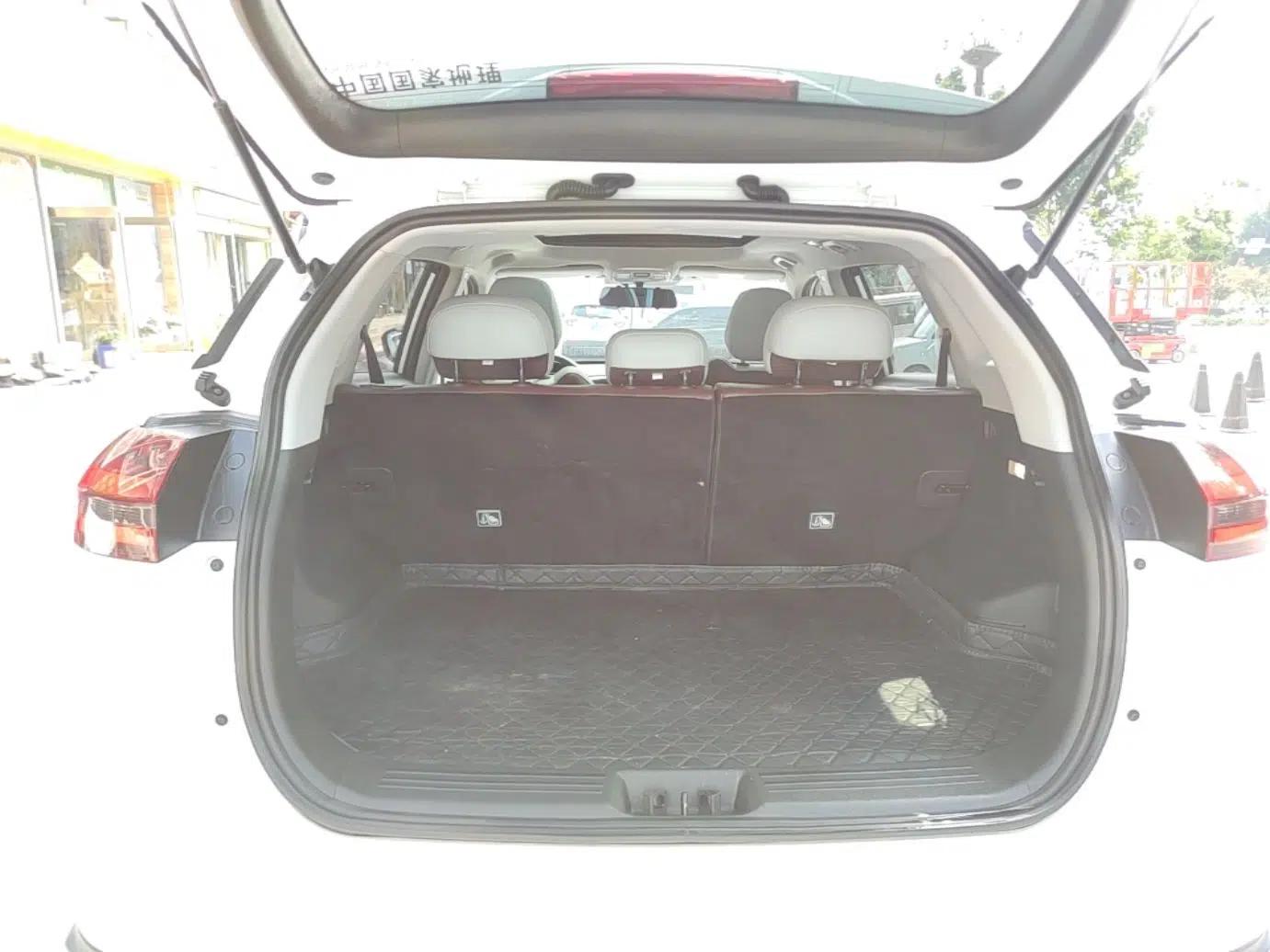 Geely Auto Emgrand X7 Sport 2022 1.8TD DCT Zhiya Trim — миниатюра 22