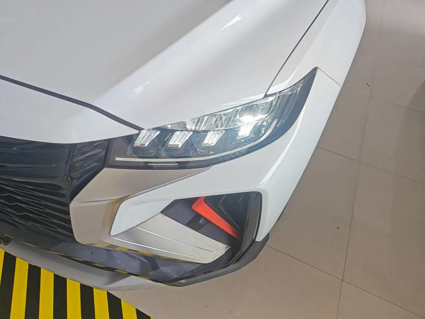 Geely Auto Emgrand X7 Sport 2022 Boyue X 1.8TD DCT Smart Model — миниатюра 8
