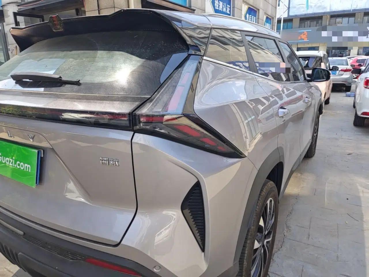 Geely Auto Emgrand X7 Sport 2026 Model 1.5TD Aspirational — миниатюра 9