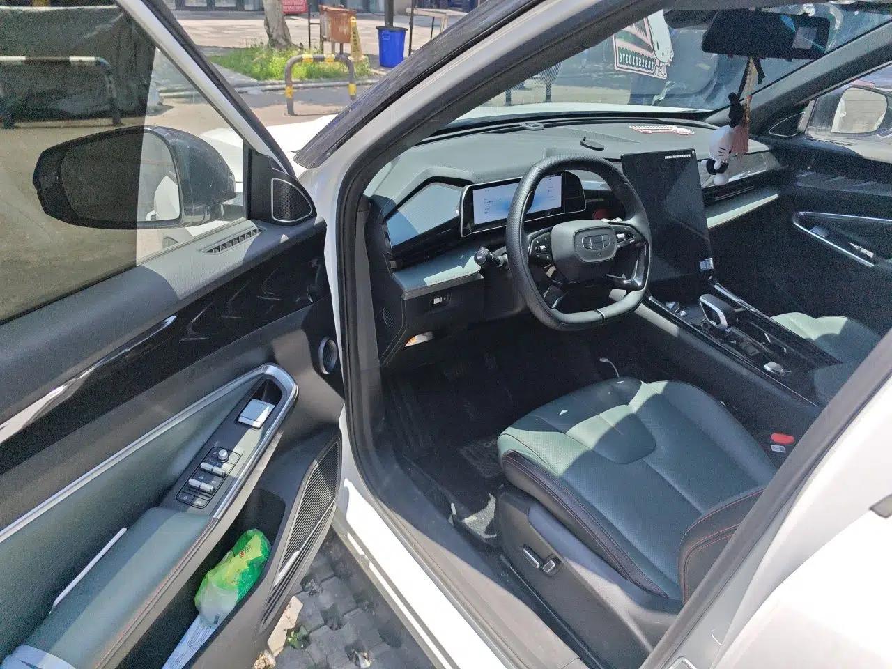 Geely Auto Emgrand X7 Sport 2024 1.5TD Smart Connect+ — миниатюра 16