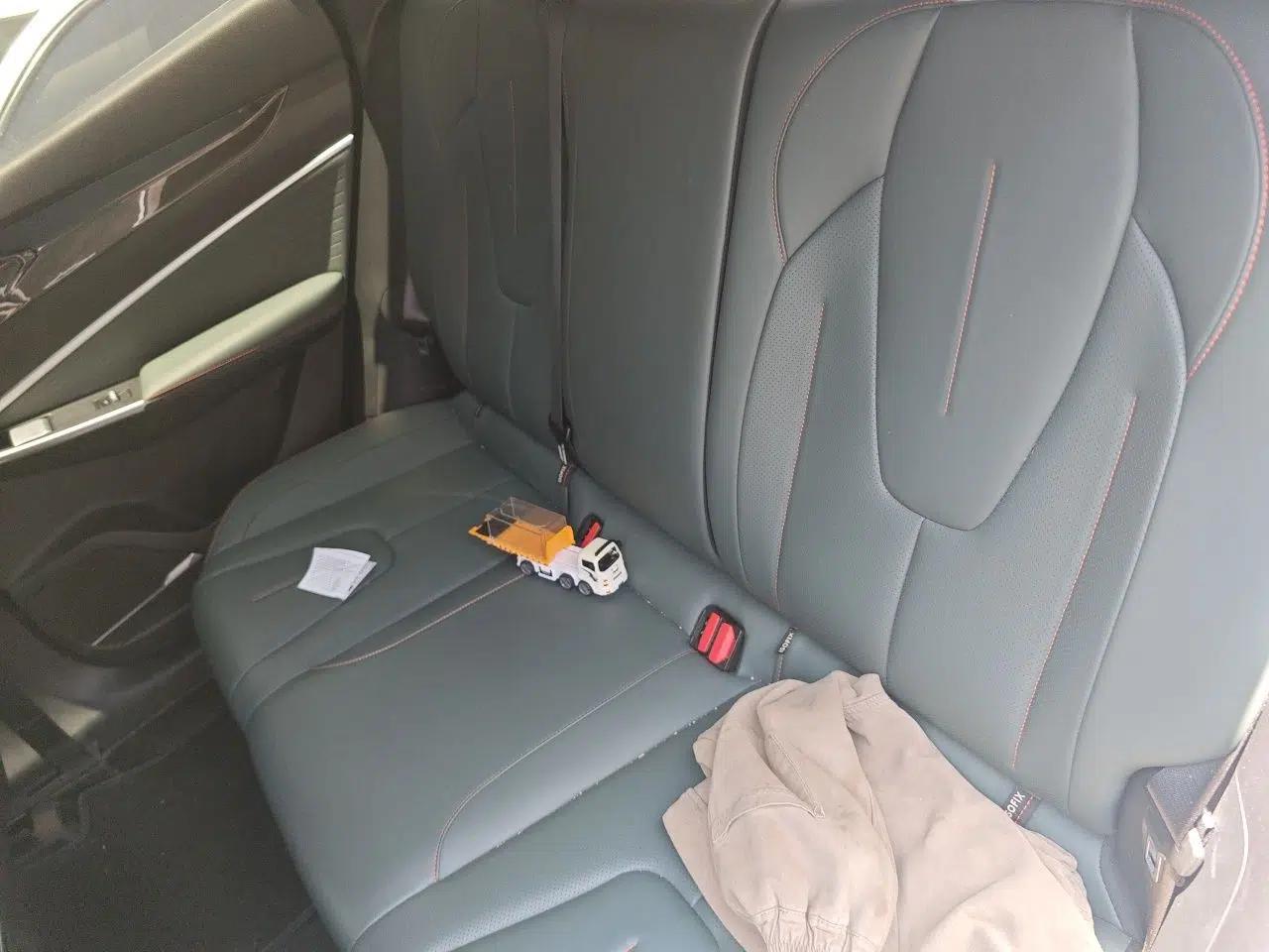 Geely Auto Emgrand X7 Sport 2024 1.5TD Smart Connect+ — миниатюра 17