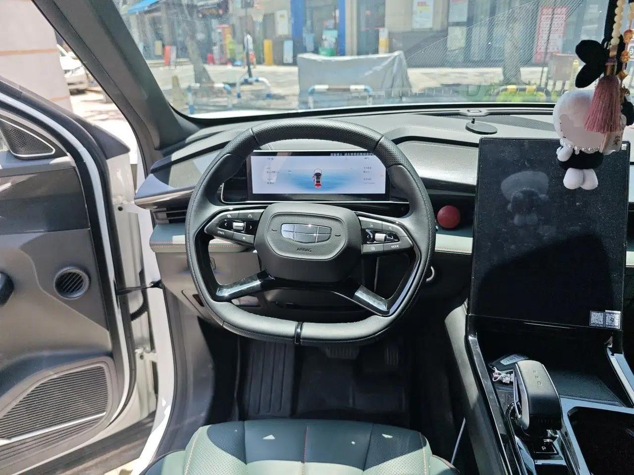 Geely Auto Emgrand X7 Sport 2024 1.5TD Smart Connect+ — миниатюра 10