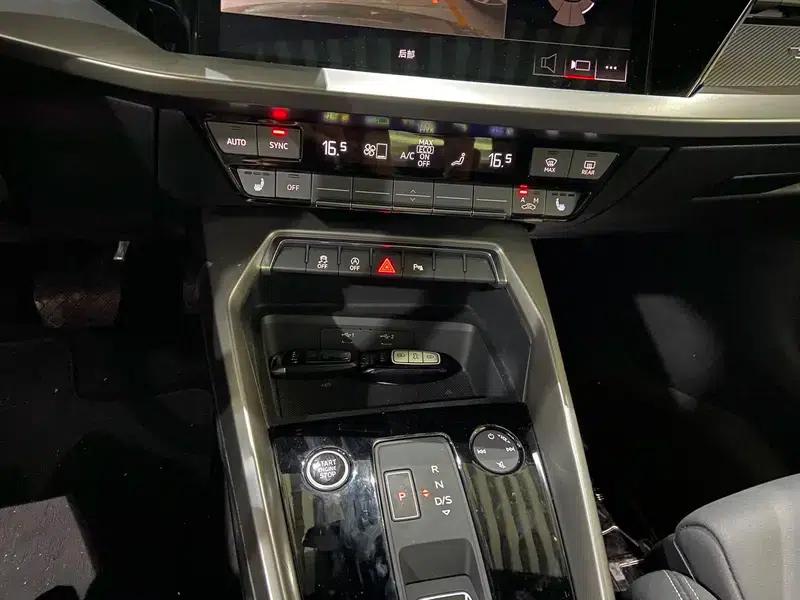 Audi A3 2023 Facelift A3L Limousine 35 TFSI Sporty Edition — миниатюра 17