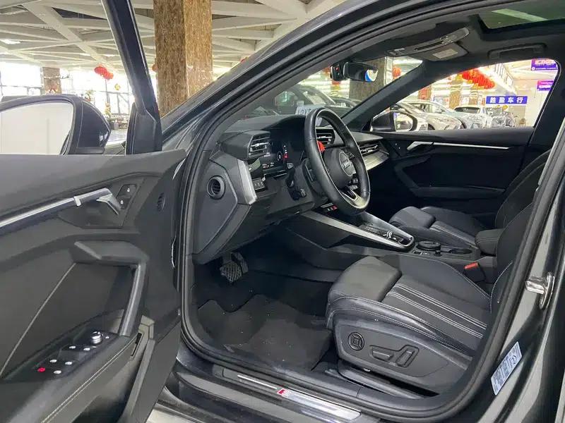 Audi A3 2023 Facelift A3L Limousine 35 TFSI Sporty Edition — миниатюра 23