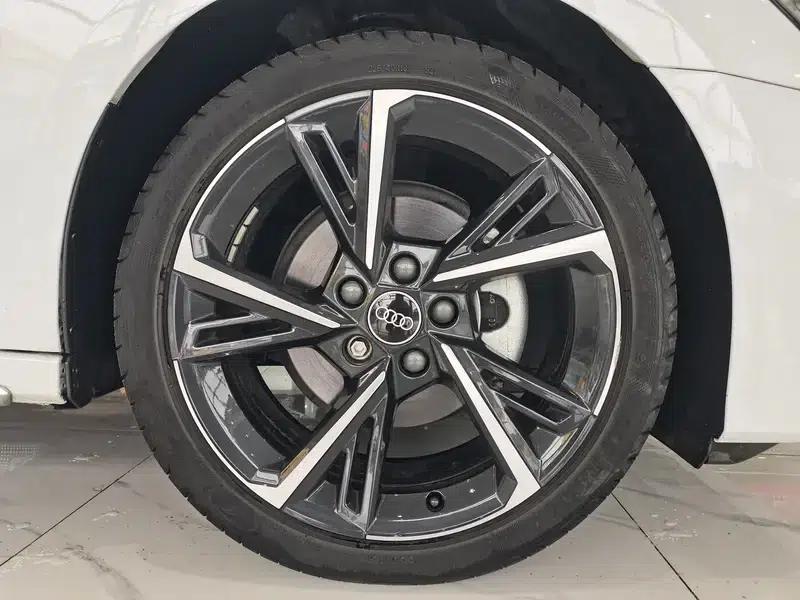 Audi A3 2022 Sportback 35 TFSI Fashion Sport — миниатюра 11