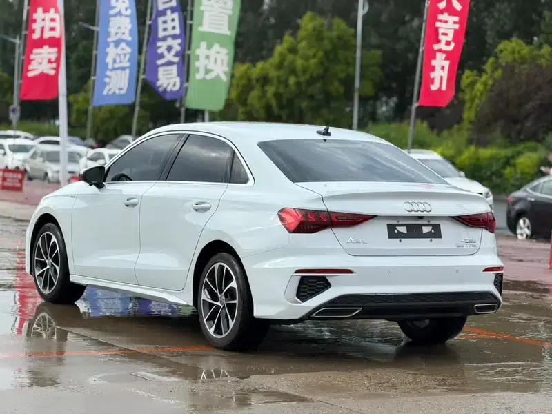 2022 Audi A3 A3L Limousine 35 TFSI Progressive Sport — миниатюра 4