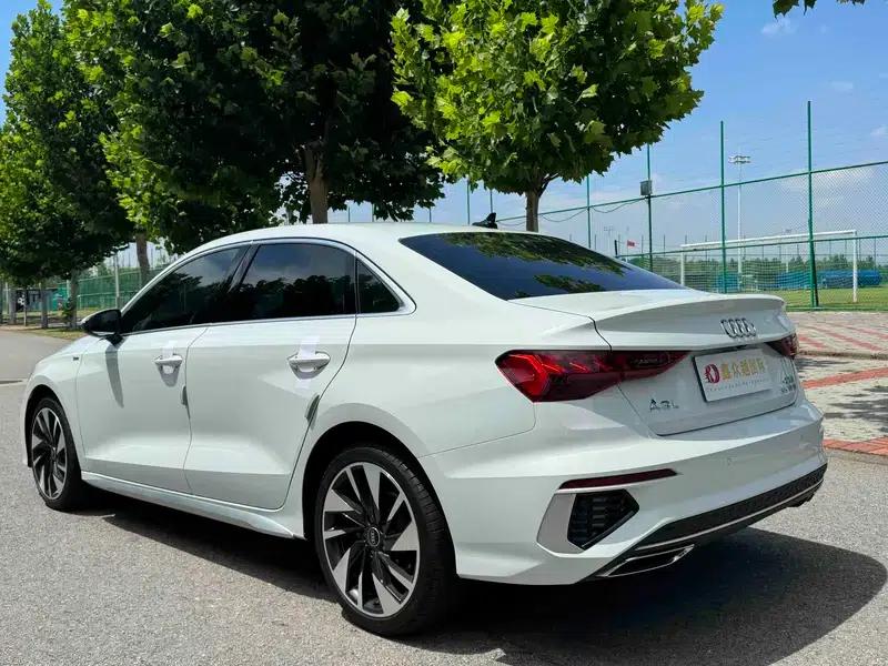 2022 Audi A3 A3L Limousine 35 TFSI Fashionable Elegant Model — миниатюра 4