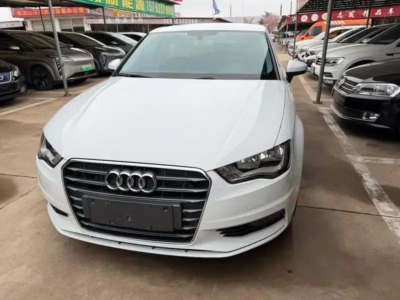 Audi A3 2016 Limousine 35 TFSI Progressive — миниатюра 2