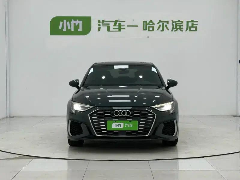 Audi A3 2022 Sportback 35 TFSI Fashion Sport — миниатюра 2
