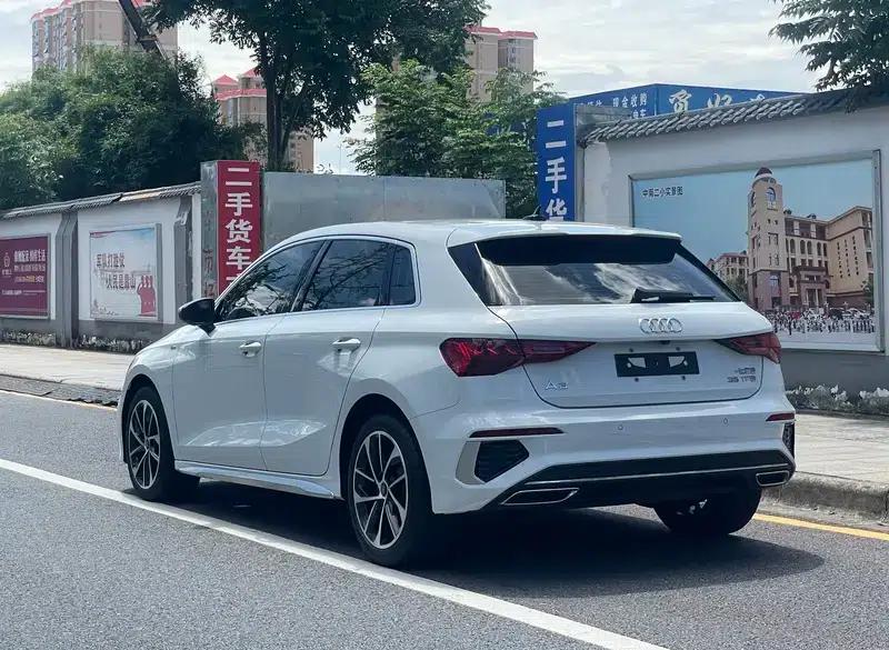 Audi A3 2022 Sportback 35 TFSI Progressive Sport — миниатюра 5