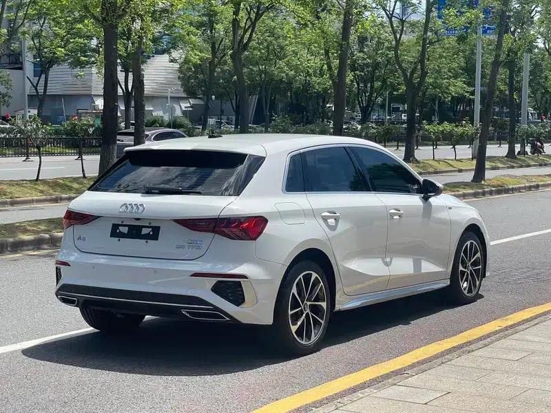 Audi A3 2022 Sportback 35 TFSI Progressive Sport — миниатюра 7