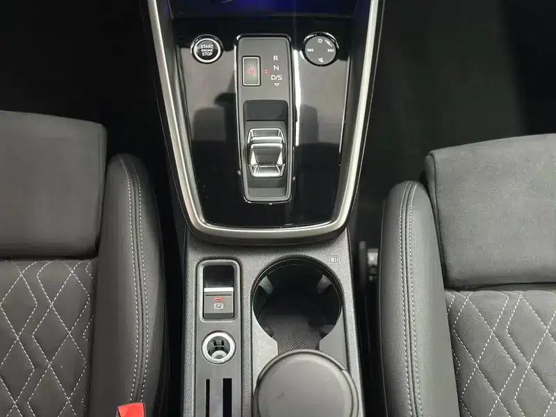 2023 Audi A3 A3L Limousine 35 TFSI Luxury Sport — миниатюра 15