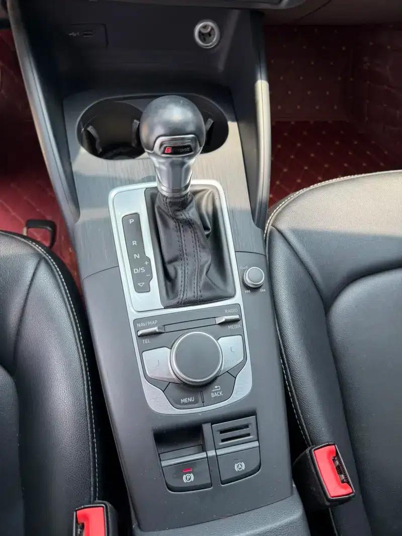 Audi A3 2018 30th Anniversary Edition Sportback 35 TFSI Progressive — миниатюра 17