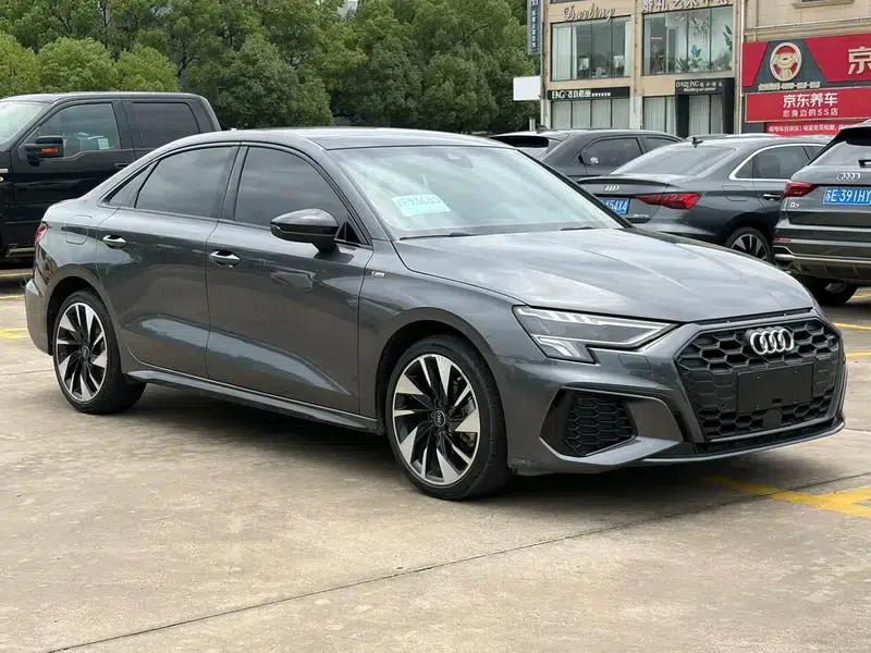 2022 Audi A3 A3L Limousine 35 TFSI Fashion Sport — миниатюра 3