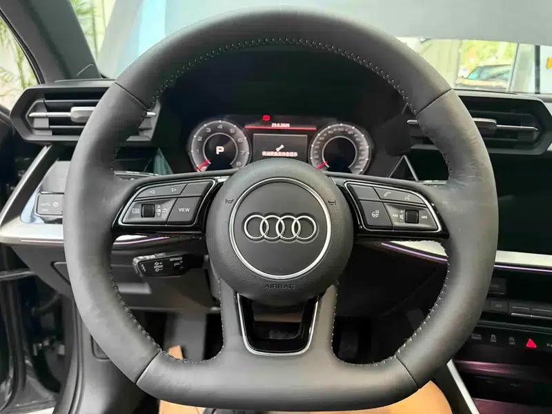 2022 Audi A3 A3L Limousine 35 TFSI Luxury Sport — миниатюра 13
