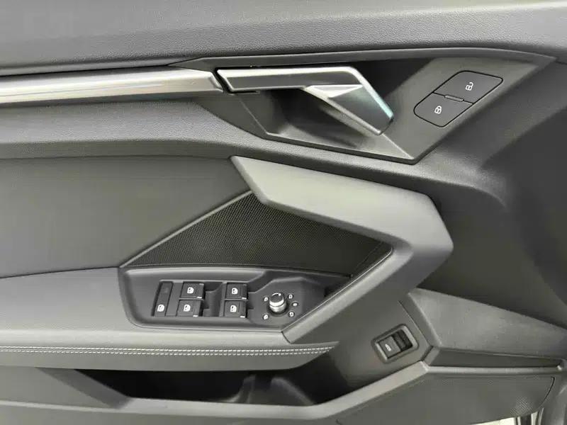 2022 Audi A3 A3L Limousine 35 TFSI Luxury Sport — миниатюра 21