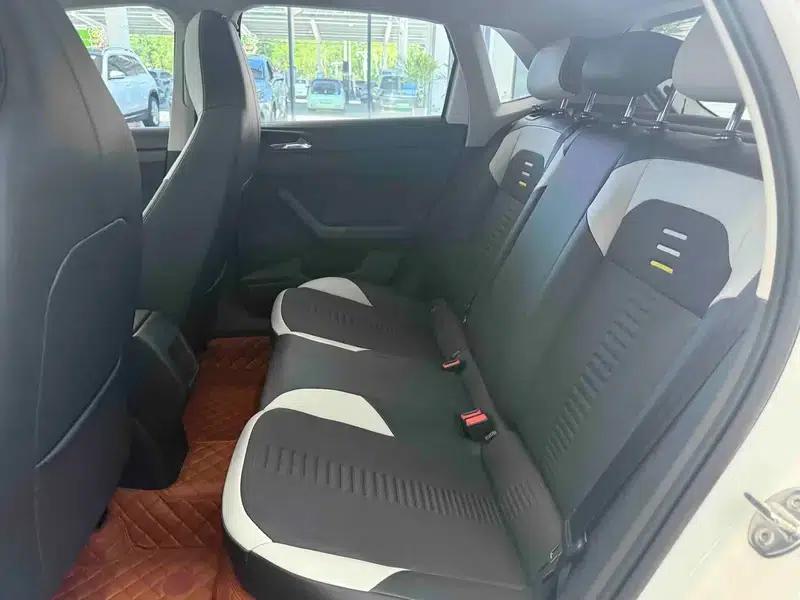 2022 Audi A3 A3L Limousine 35 TFSI Luxury Sport — миниатюра 23