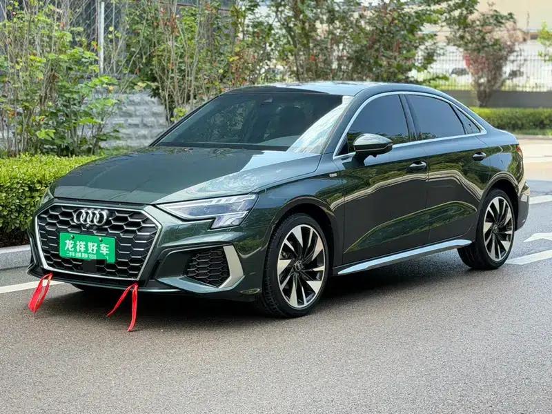 2023 Audi A3 A3L Limousine 35 TFSI Fashion Sport — миниатюра 1