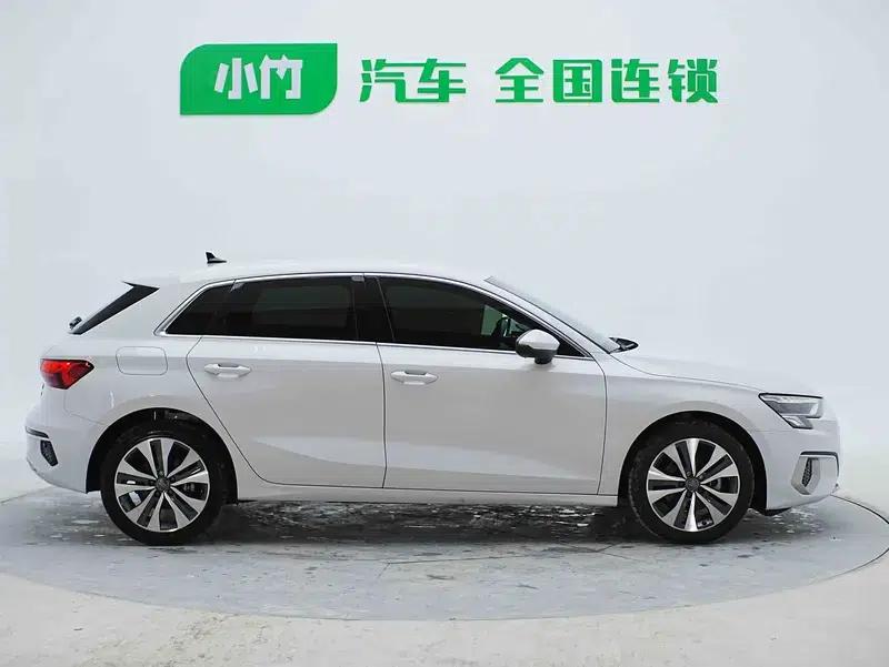 Audi A3 2021 Sportback 35 TFSI Progressive Elegance — миниатюра 8
