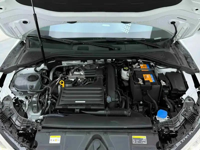 Audi A3 2021 Sportback 35 TFSI Progressive Elegance — миниатюра 9