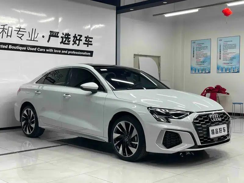 2024 Audi A3 A3L Limousine 35 TFSI Fashion Sport — миниатюра 3