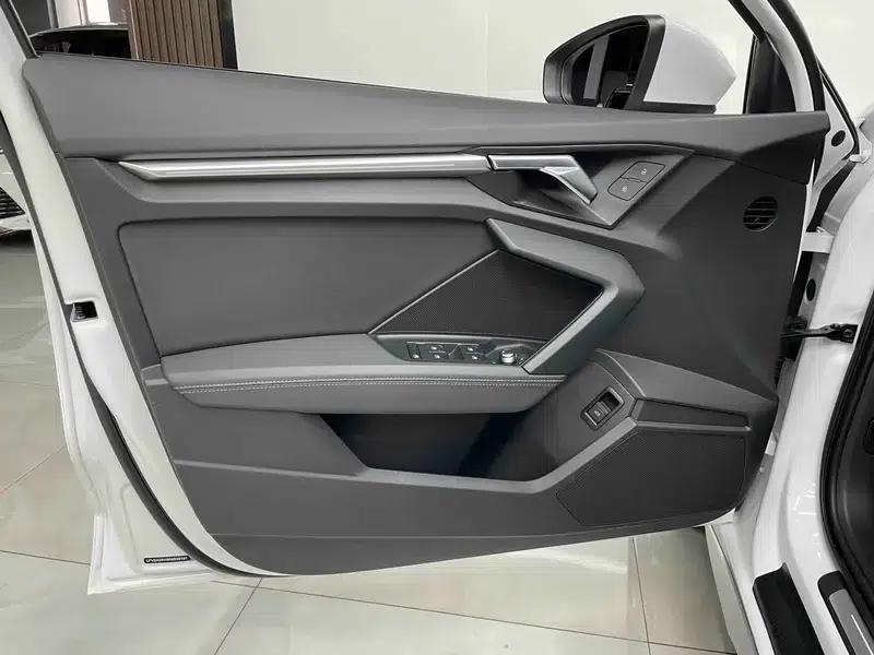 2024 Audi A3 A3L Limousine 35 TFSI Fashion Sport — миниатюра 9