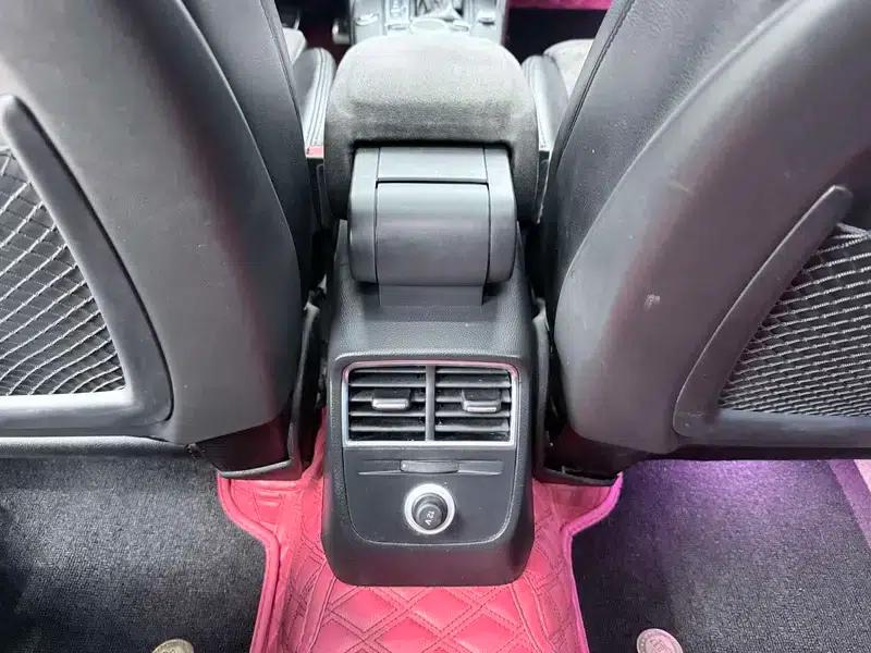 Audi A3 2018 30th Anniversary Edition Limousine 40 TFSI Sport — миниатюра 8