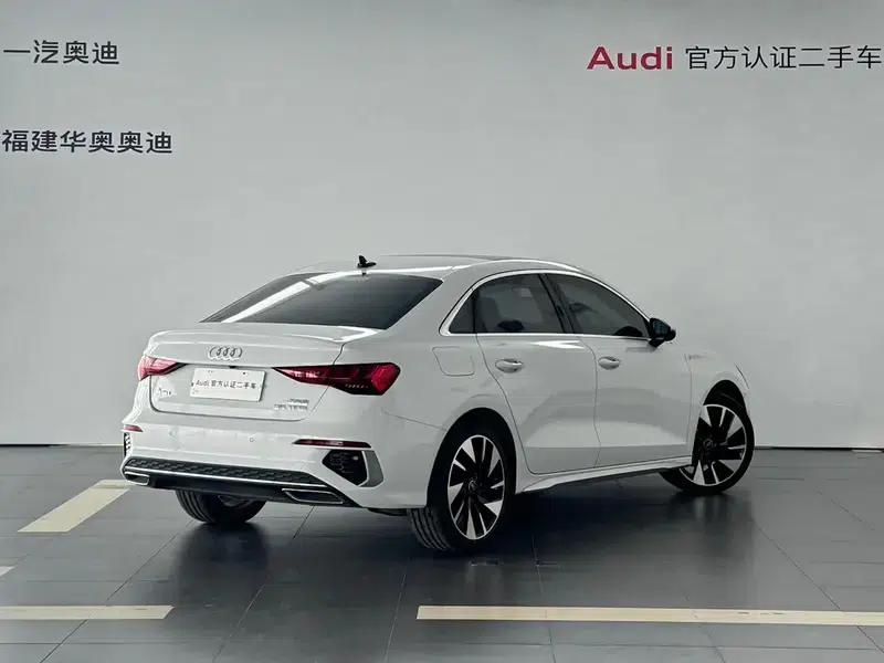 2024 Audi A3 A3L Limousine 35 TFSI Fashion Sport — миниатюра 4