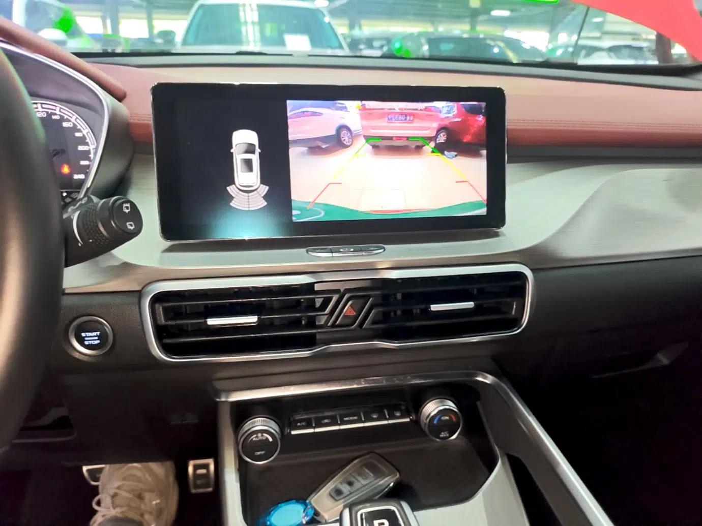 Geely Auto Coolray 2020 PRO 260T DCT Knight — миниатюра 22