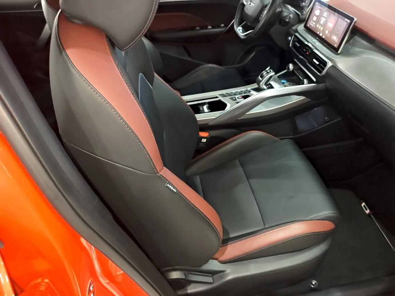 Geely Auto Coolray 2020 PRO 260T DCT Knight — миниатюра 26