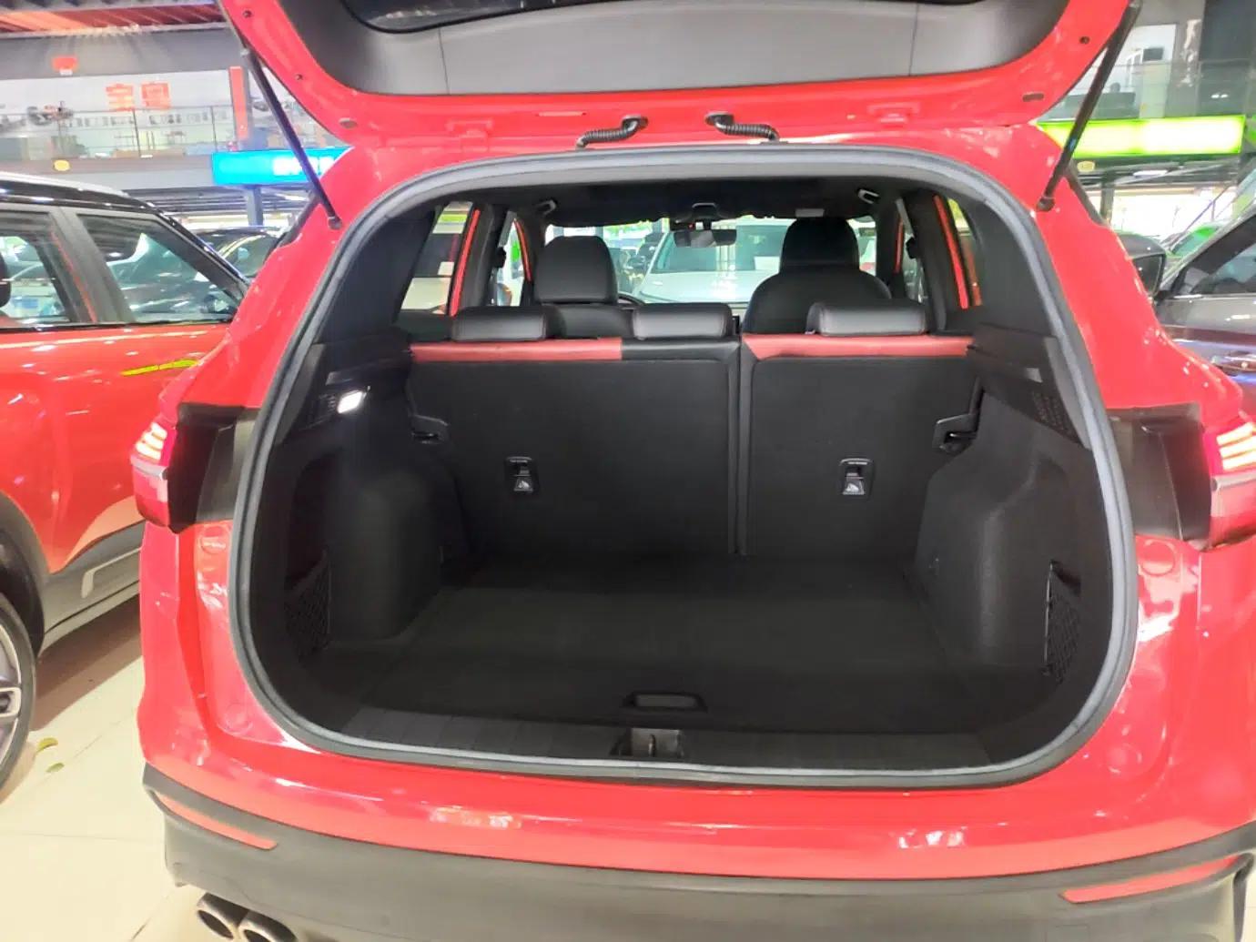 Geely Auto Coolray 2020 PRO 260T DCT Knight — миниатюра 29