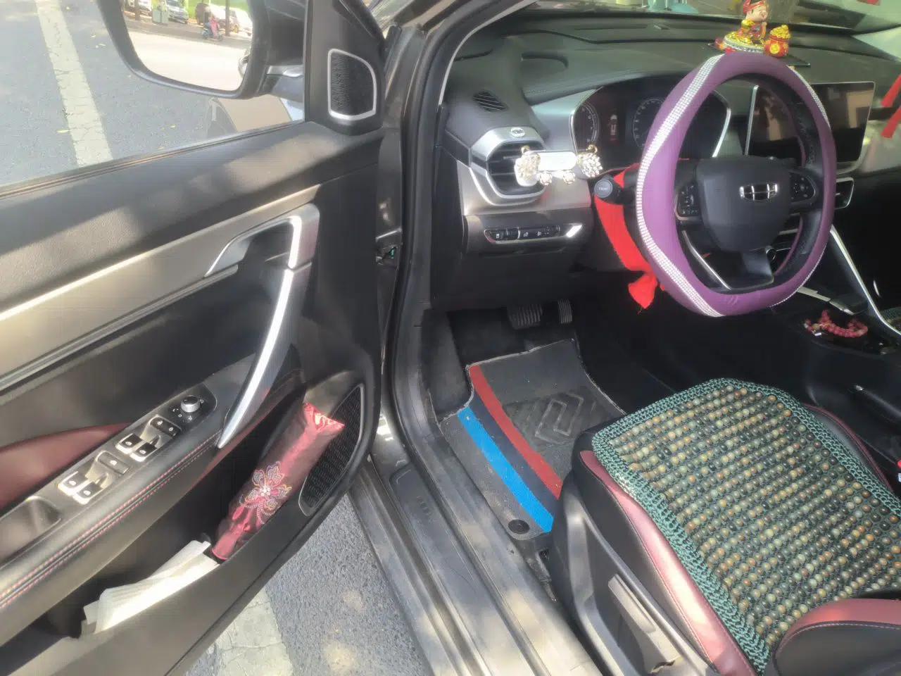 Geely Auto Coolray 2021 1.4T DCT Platinum Edition — миниатюра 13