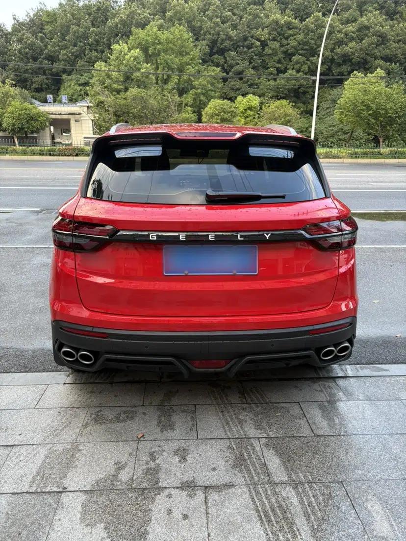 Geely Auto Coolray 2023 1.5T DCT Platinum Edition — миниатюра 5
