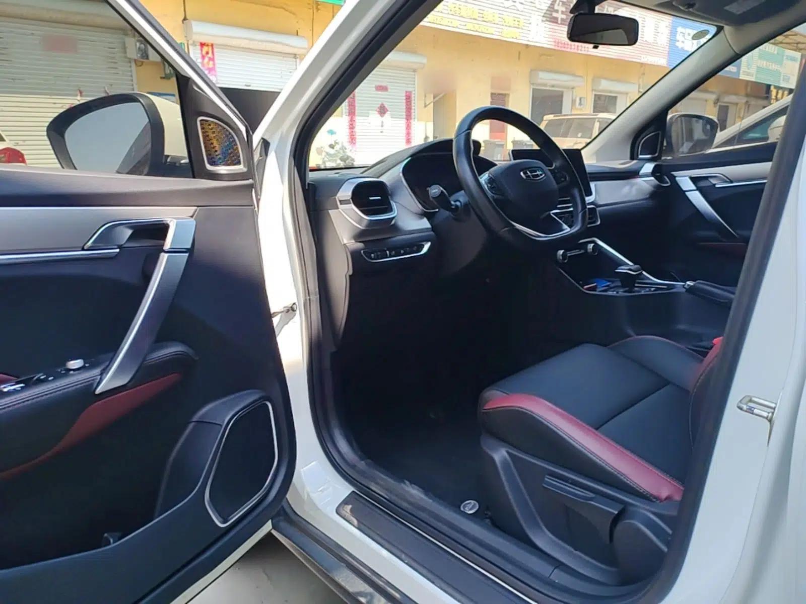 Geely Auto Coolray 2021 1.4T DCT Platinum Edition — миниатюра 18