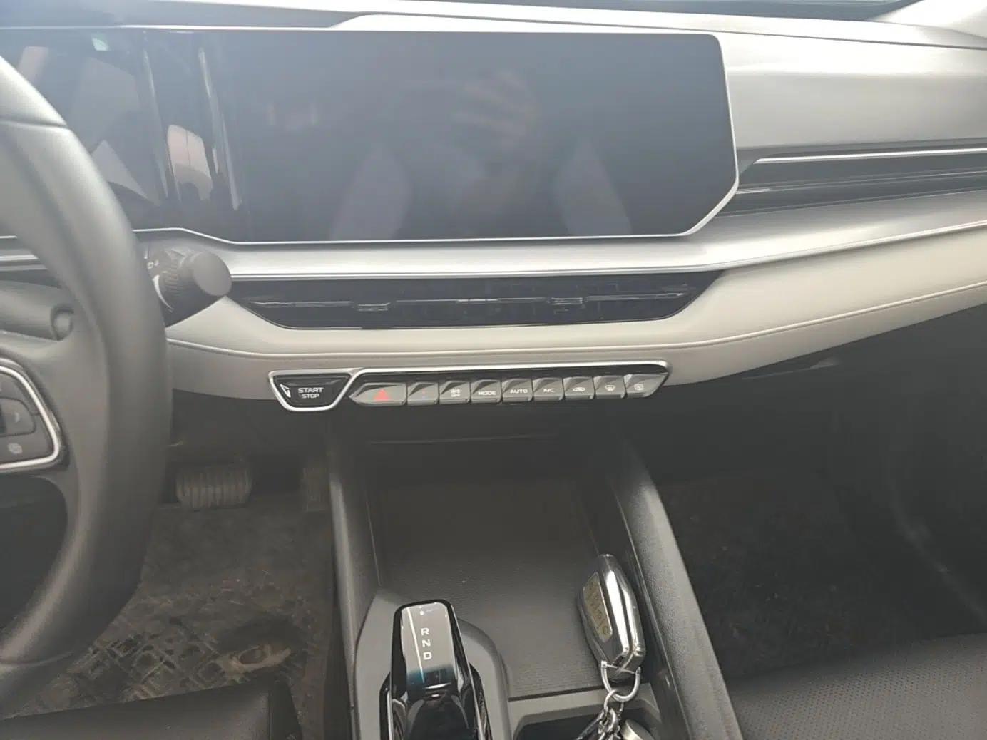 Geely Auto Binray 2024 Binrui COOL 1.5T DCT Champion Edition — миниатюра 20