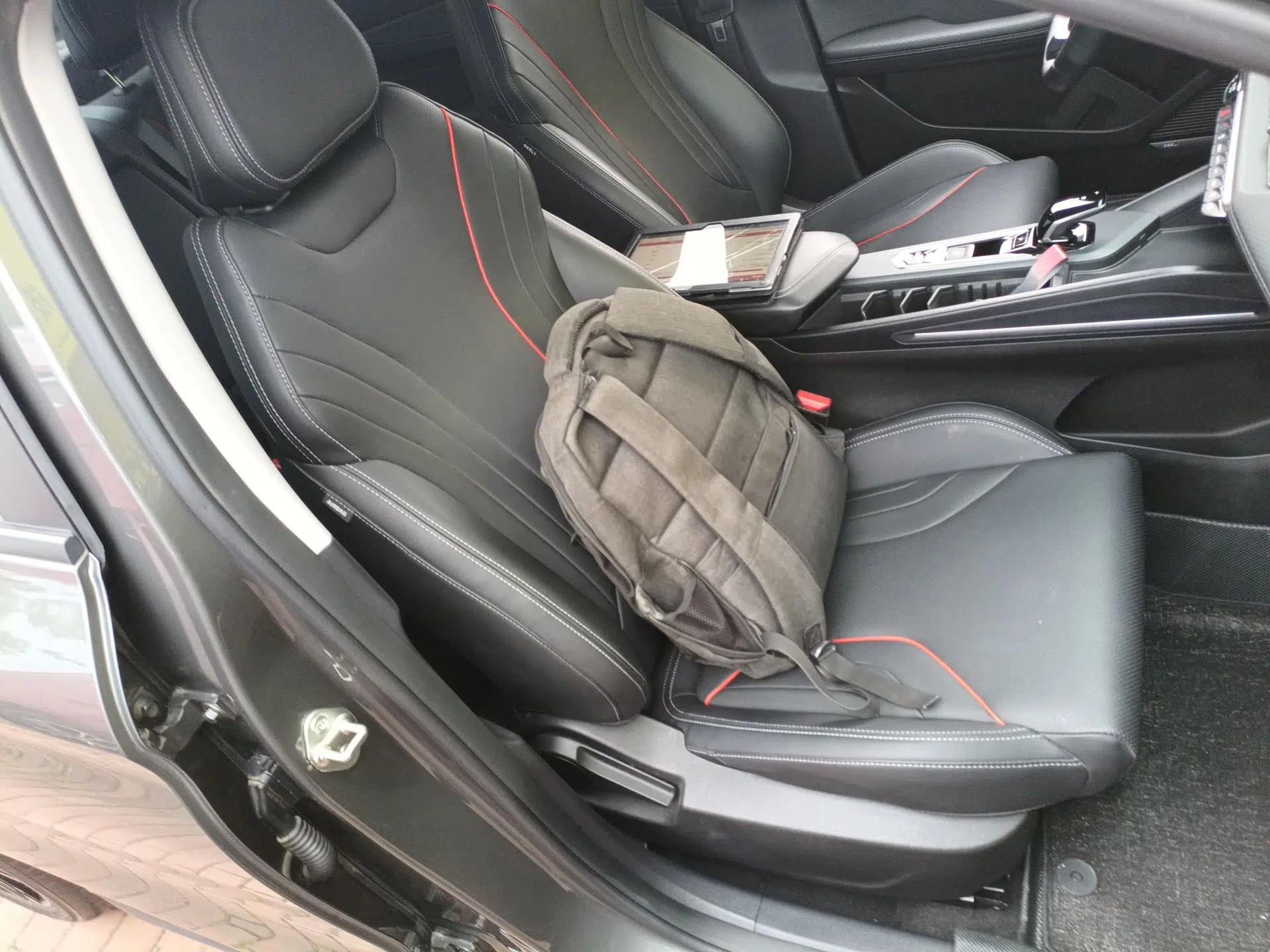 Geely Auto Binray 2024 Binrui COOL 1.5T DCT Longteng Edition — миниатюра 21