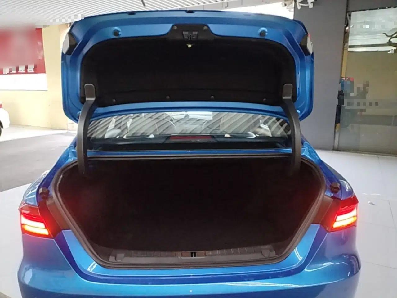 Geely Auto Binray 2018 14T CVT Binyi Edition — миниатюра 27