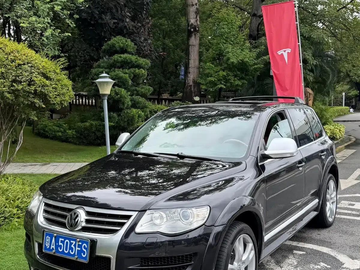 Touareg 2010 3.6 Limited Luxury Edition — миниатюра 1